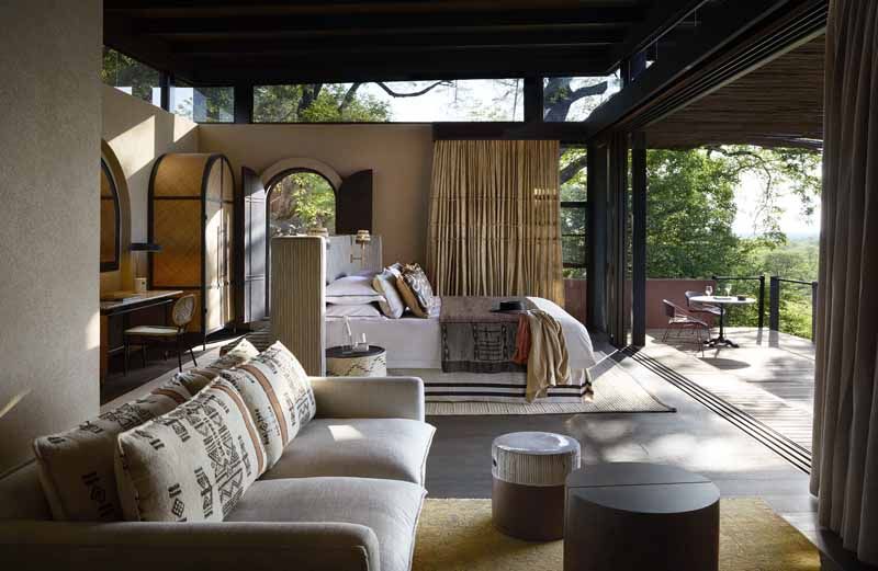 The lounge of the Chichele Presidential Suite