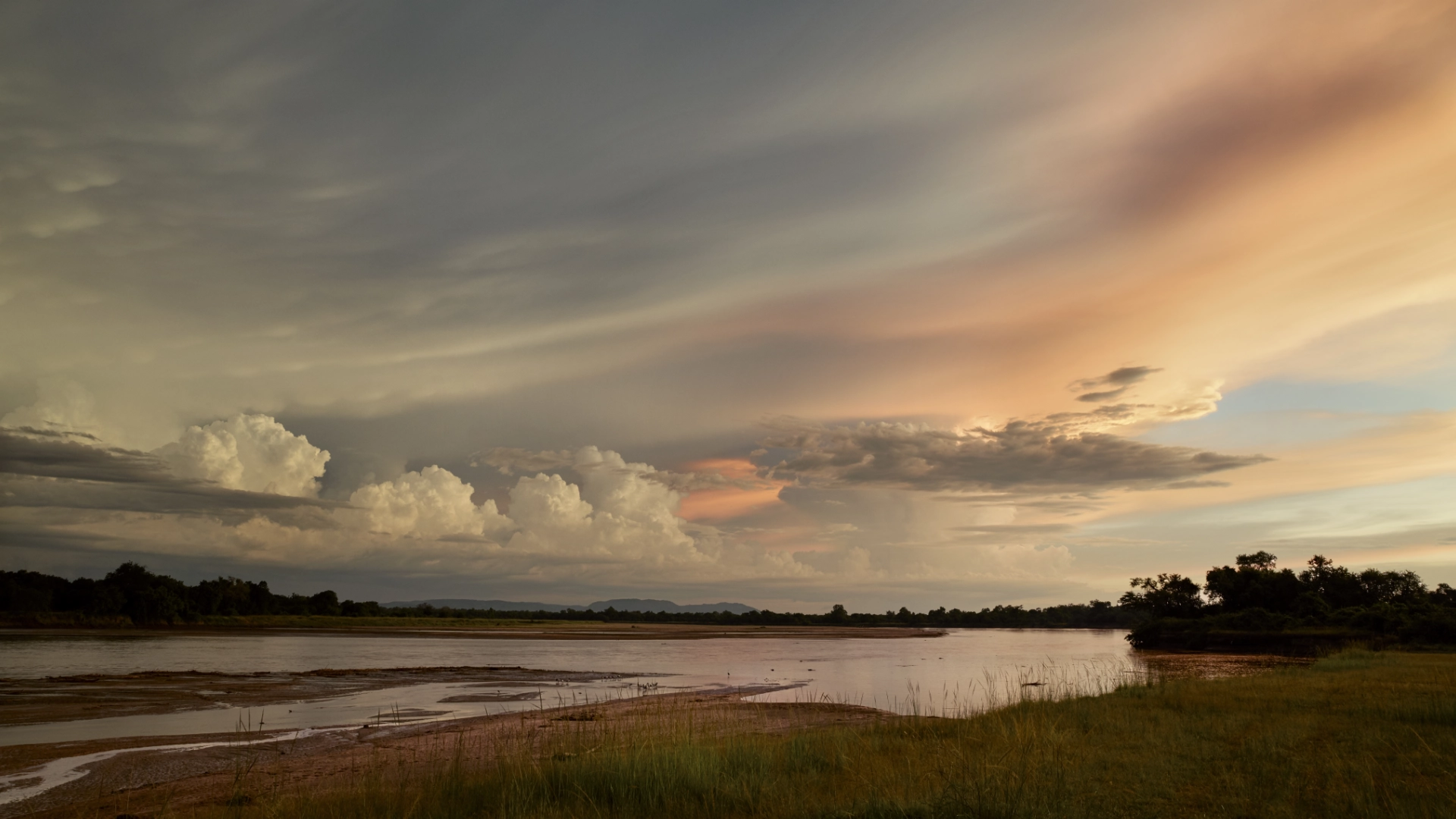 Zllc chichele presidential wide landscape river